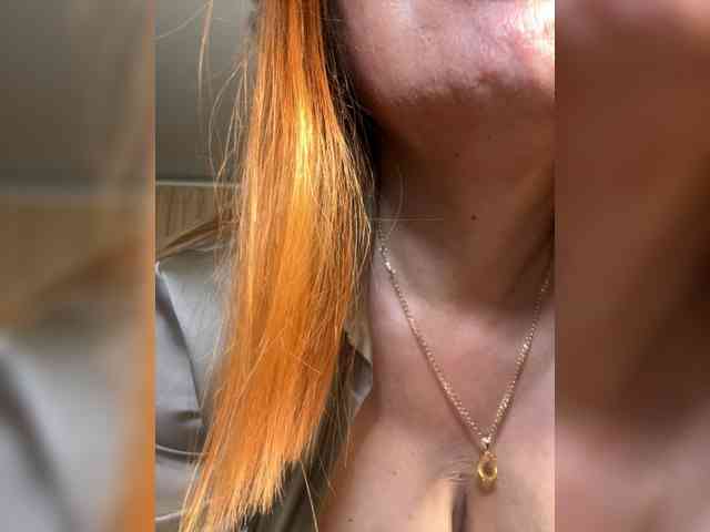 Pink-Lips bongacams live cam model