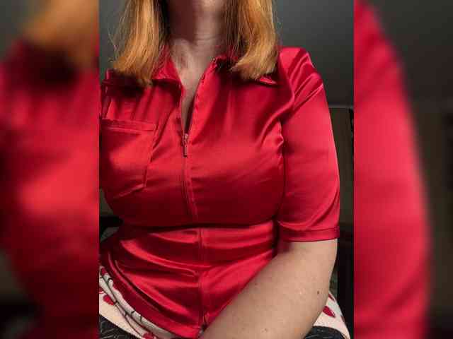 Pink-Lips bongacams live cam model