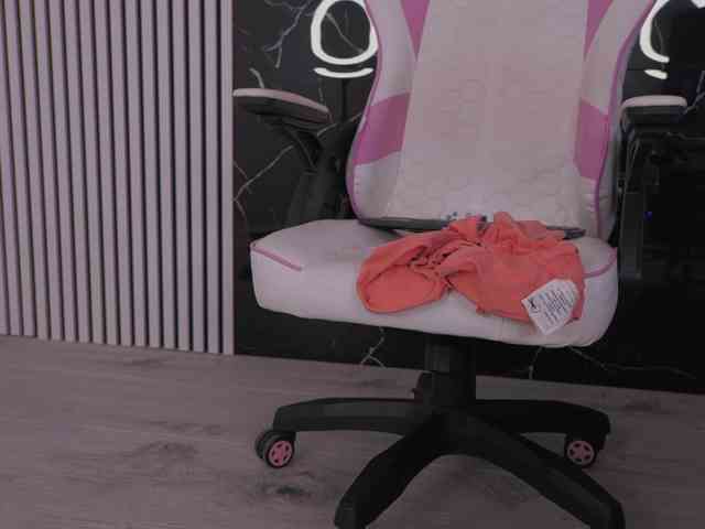 Theajoy bongacams live cam model