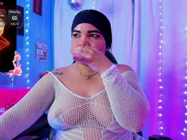 FalakYasin bongacams live cam model
