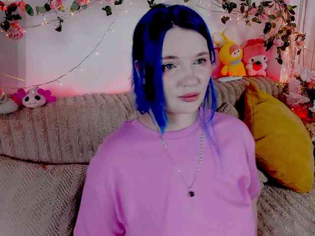 MiuAmano bongacams live cam model