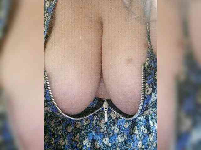 sexykucka bongacams live cam model