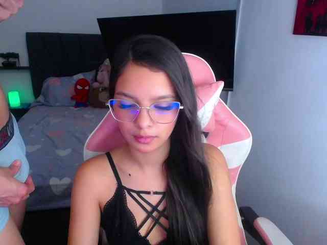 room-kitty bongacams live cam model