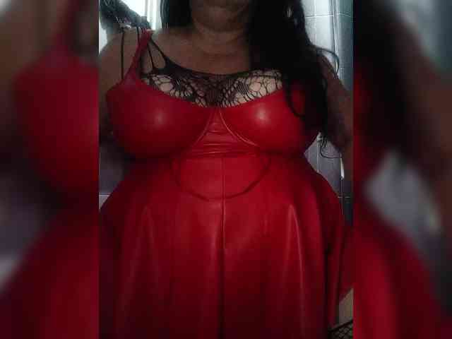 Xo4y2sexa bongacams live cam model