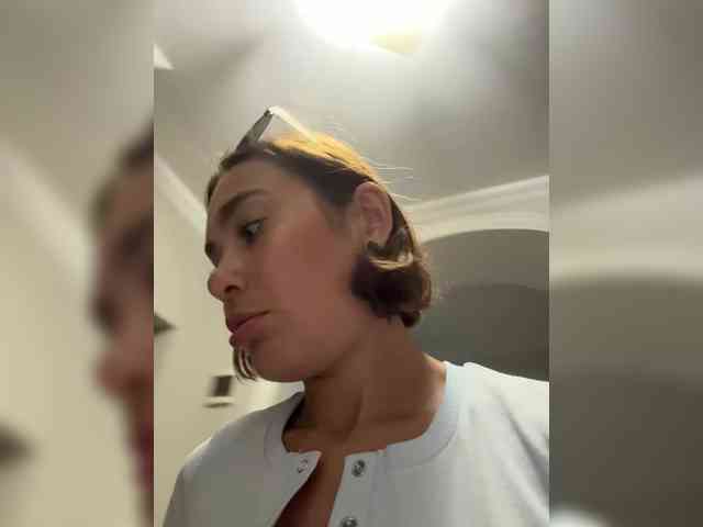 Talilia bongacams live cam model