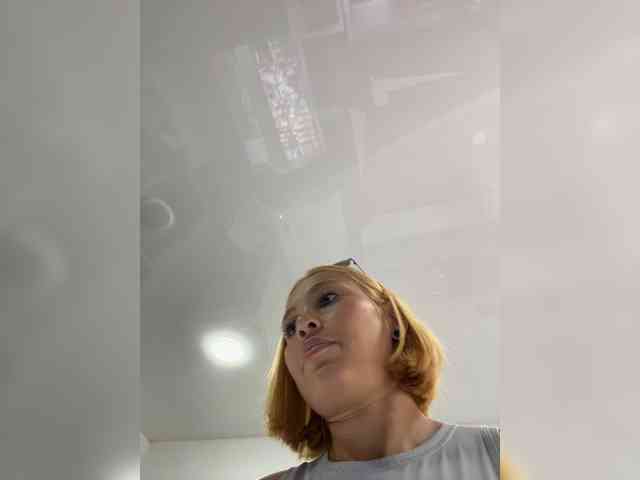 Talilia bongacams live cam model