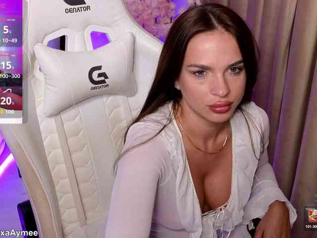 AlexaAimee bongacams live cam model