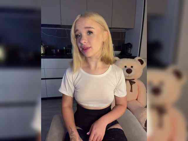 XKery bongacams live cam model