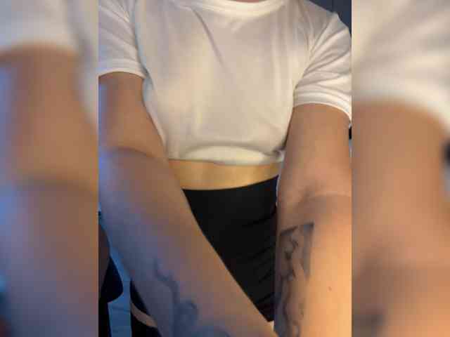 XKery bongacams live cam model