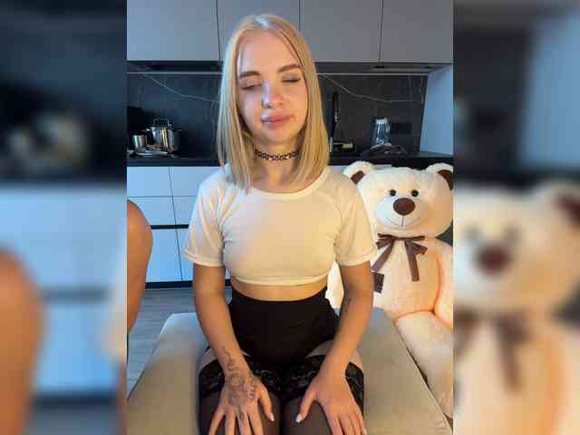 XKery bongacams live cam model