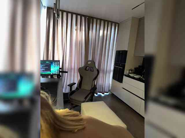 XKery bongacams live cam model