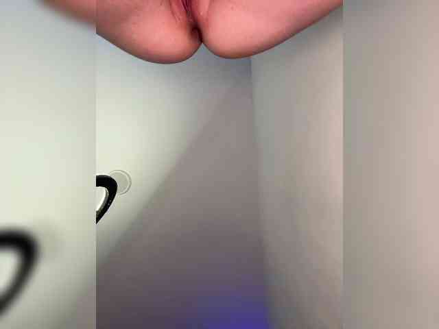 BABYam bongacams live cam model