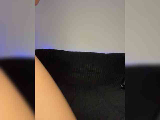 BABYam bongacams live cam model