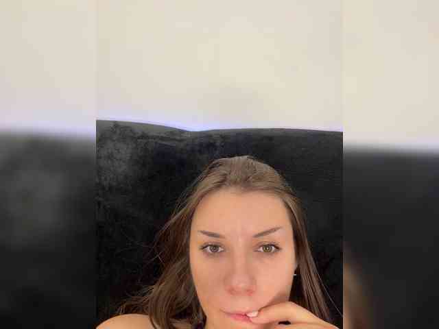 BABYam bongacams live cam model