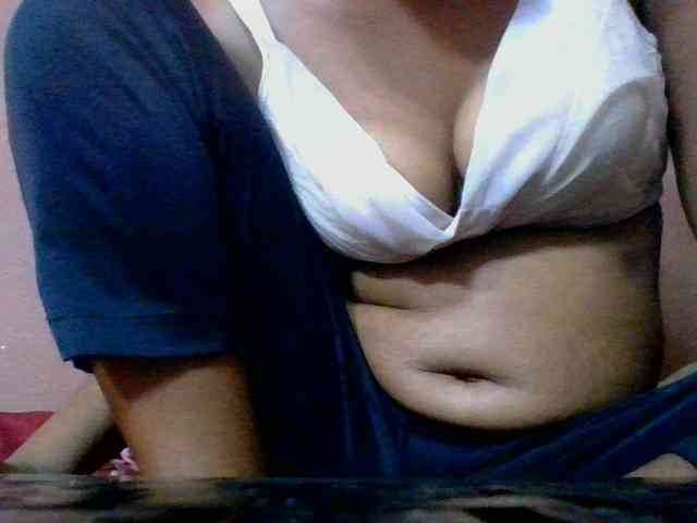 lydia11 bongacams live cam model