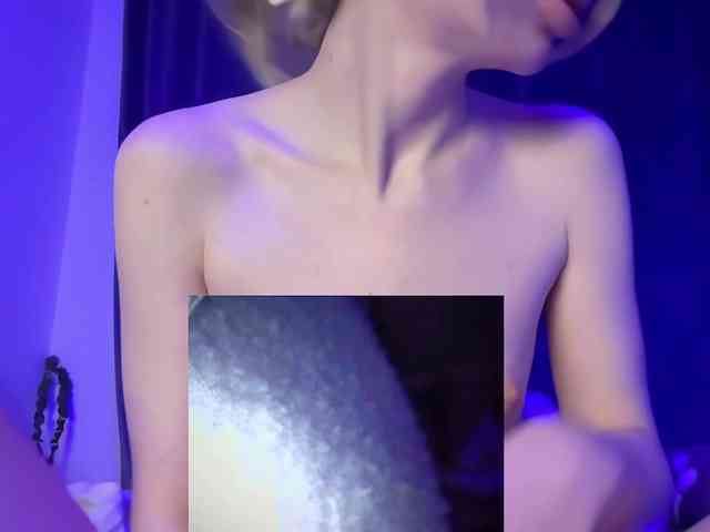 janne-mary bongacams live cam model