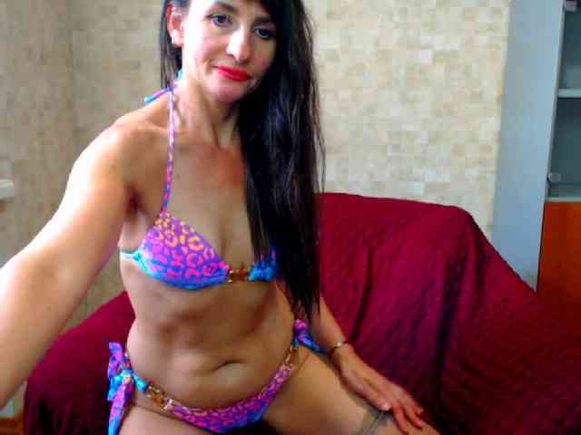 EvaLive1133 bongacams live cam model