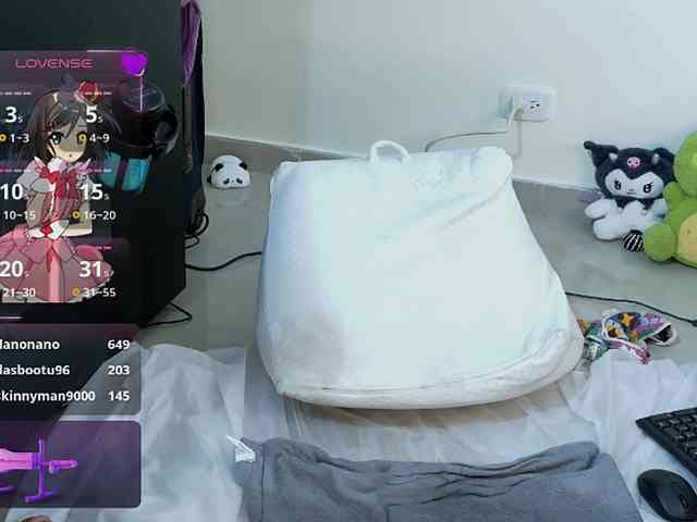 Camila05torres bongacams live cam model