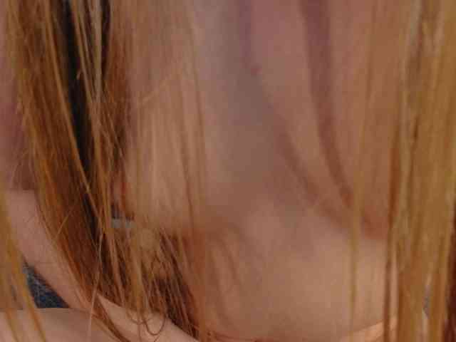 lili-roze bongacams live cam model