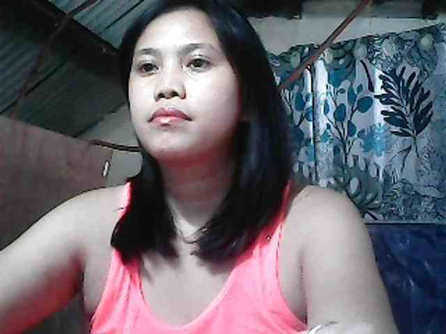 Aliceyu bongacams live cam model
