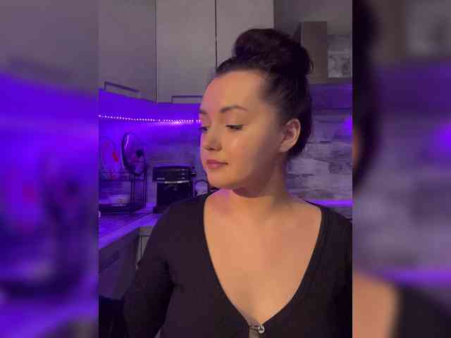 BellaAndAlice bongacams live cam model