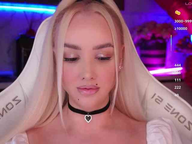 In-your-fucking-mind bongacams live cam model