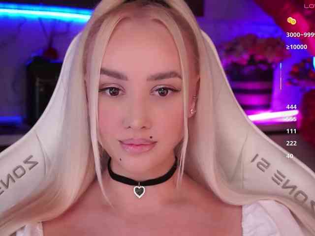 In-your-fucking-mind bongacams live cam model