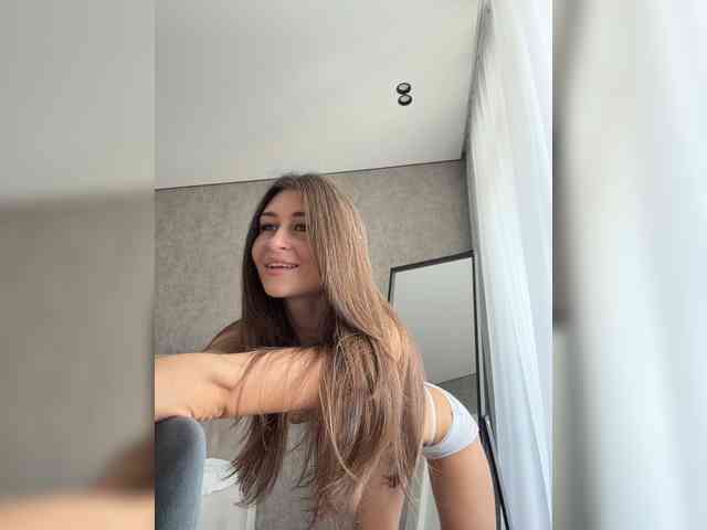 Pleasure- bongacams live cam model