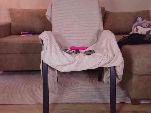 Yuriko-May bongacams live cam model