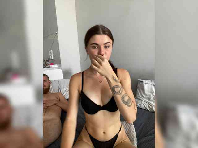 Gummy-Bears bongacams live cam model
