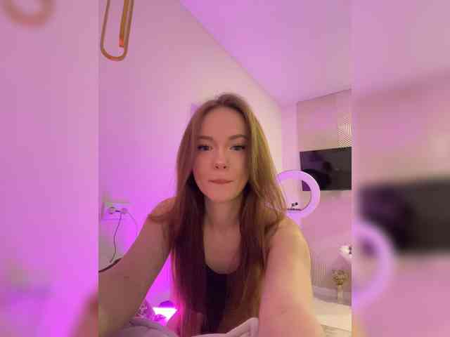 OlivkaVif bongacams live cam model