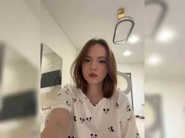 OlivkaVif bongacams live cam model