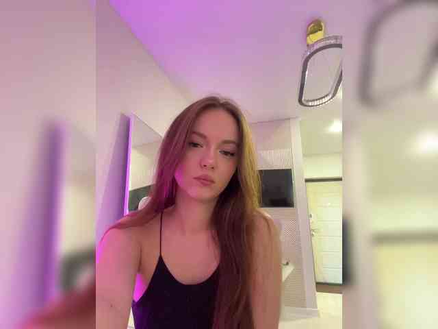 OlivkaVif bongacams live cam model