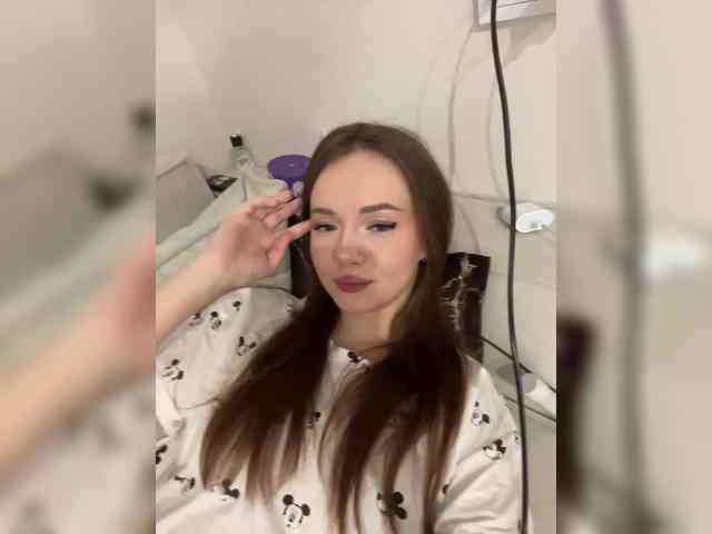 OlivkaVif bongacams live cam model