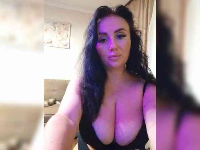 Soba4ka333 bongacams live cam model