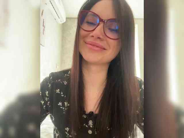 -LeiaProseccina- bongacams live cam model