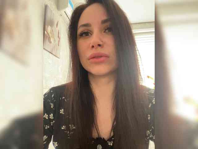 -LeiaProseccina- bongacams live cam model