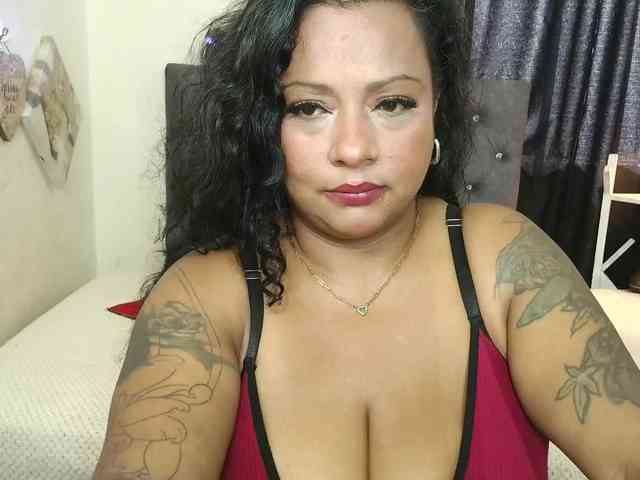 HelenaMarin bongacams live cam model