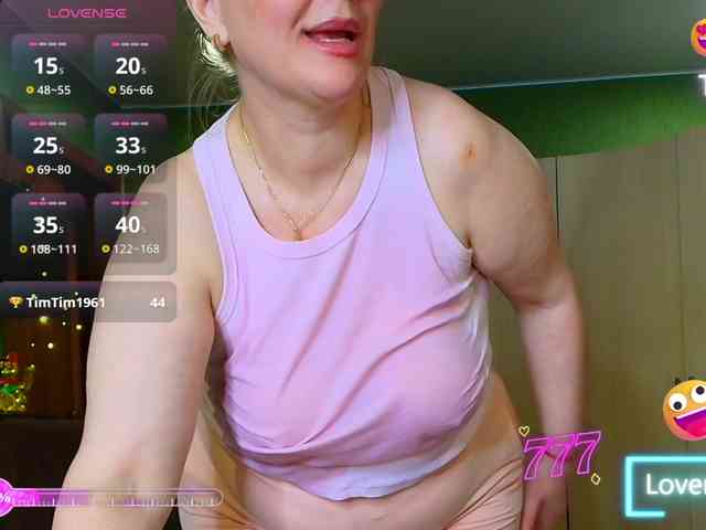 Taly1974 bongacams live cam model