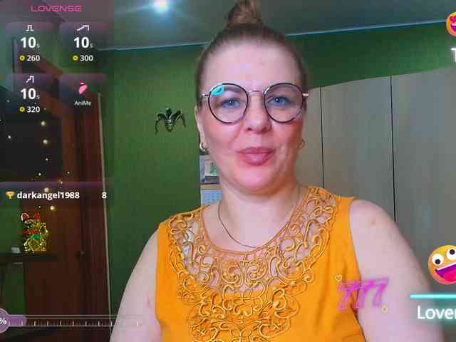 Taly1974 bongacams live cam model