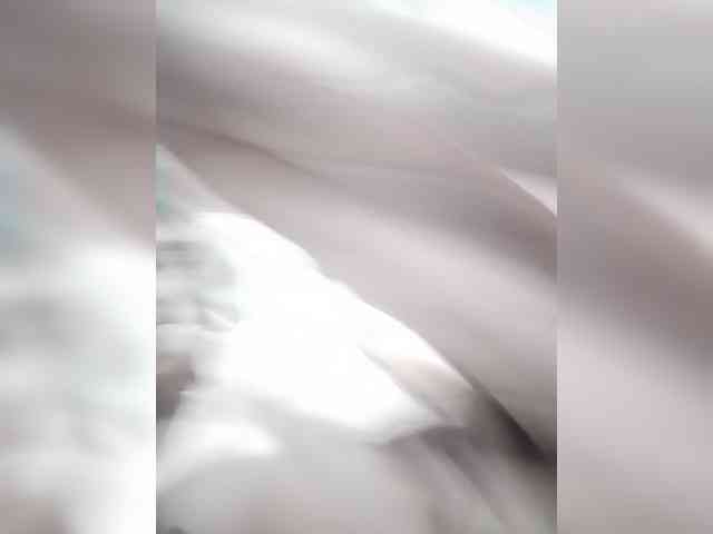 Loveshope bongacams live cam model