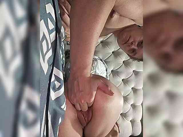 Loveshope bongacams live cam model