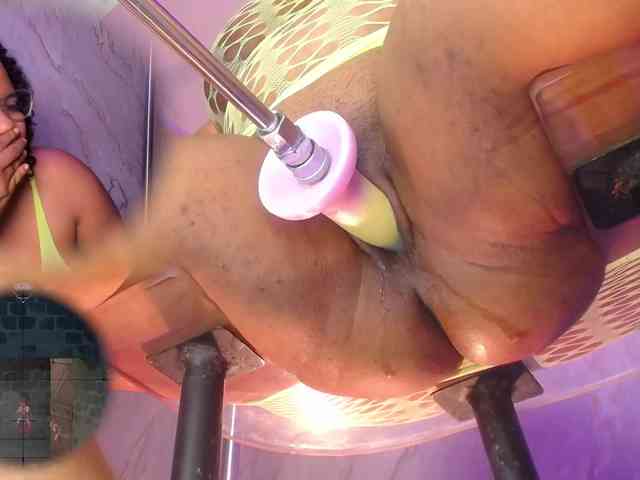 MhiaRey bongacams live cam model