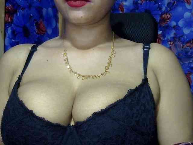 lima11 bongacams live cam model