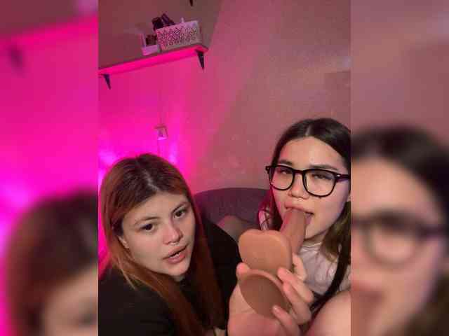 TheFoxAlissha bongacams live cam model