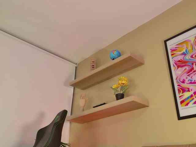 Gabymanson bongacams live cam model