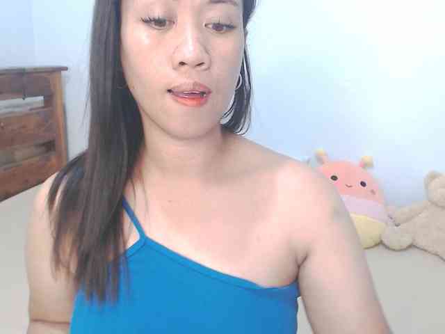 lhixyhorny bongacams live cam model