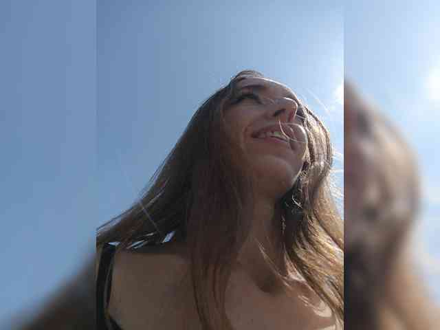 StarKristy bongacams live cam model