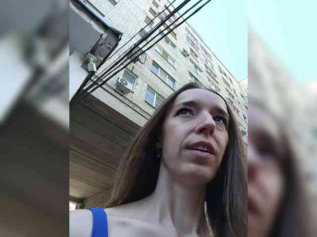 StarKristy bongacams live cam model