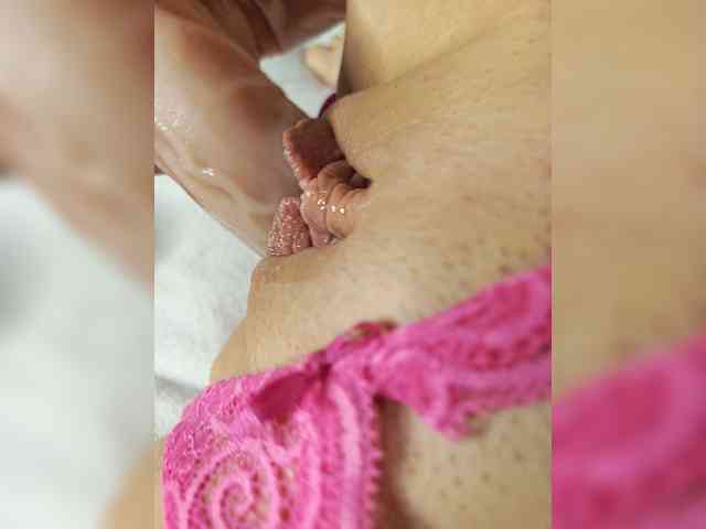StarKristy bongacams live cam model